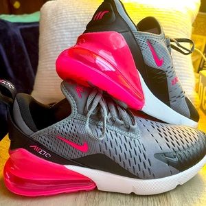 Nike Air Max 270